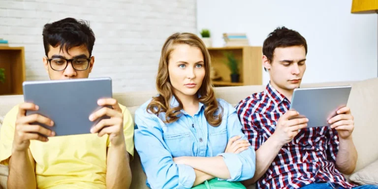 Screen Addiction Is Teaching Children That Discomfort Is Dangerous